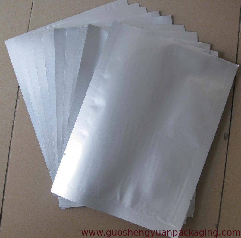 China aluminium foil bag plastic bag laminated foil packaging zip-lock bags supplier